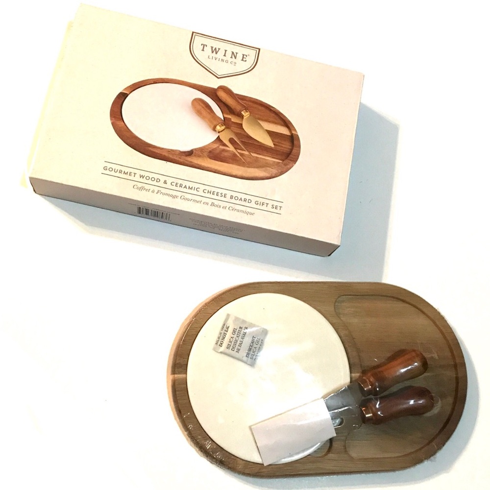 Twine Living Co Gourmet Wood & Cheese Board set